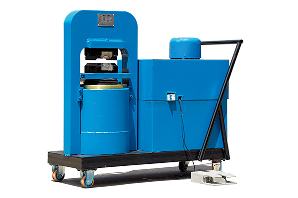 150噸龍門式壓套機(jī) 150噸龍門式壓套機(jī)