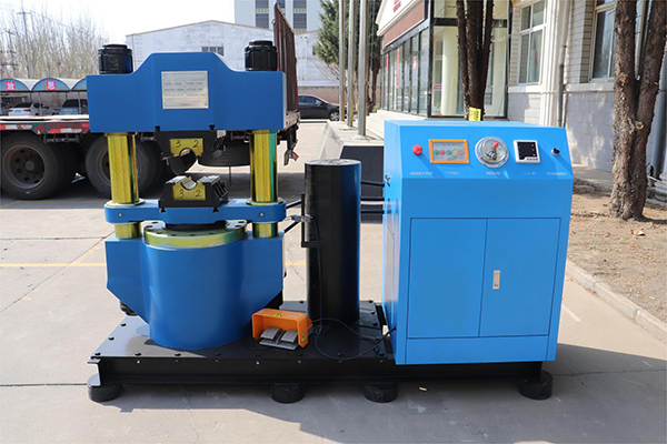 500噸鋼絲繩壓套機 500噸鋼絲繩壓套機